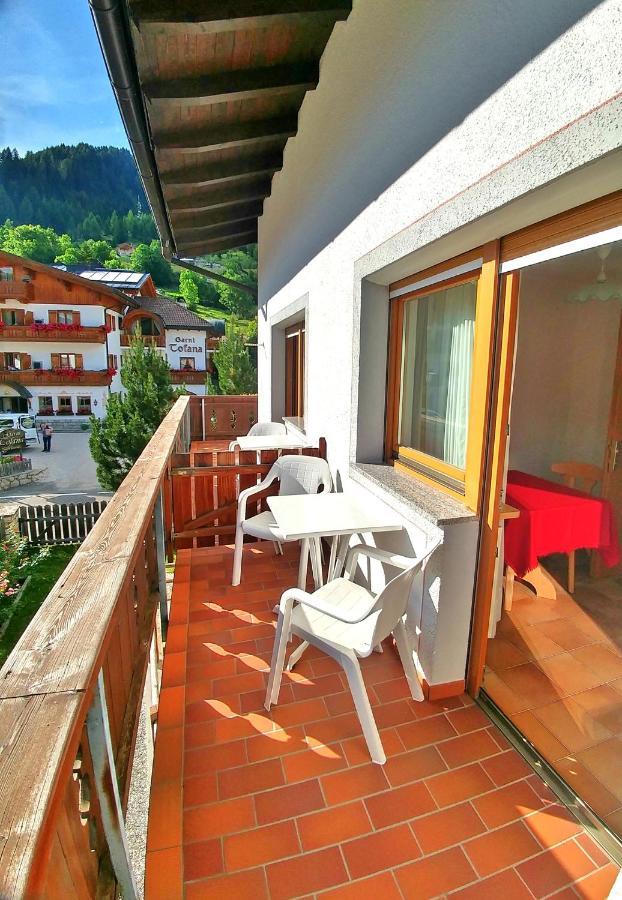 Garni Gabrieli Bed & Breakfast Corvara In Badia Luaran gambar