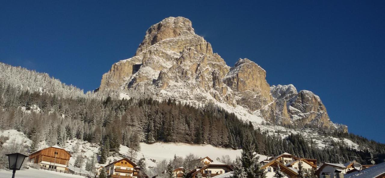 Garni Gabrieli Bed & Breakfast Corvara In Badia Luaran gambar