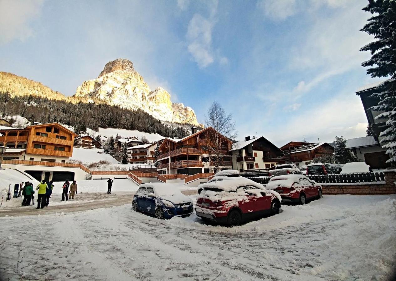 Garni Gabrieli Bed & Breakfast Corvara In Badia Luaran gambar